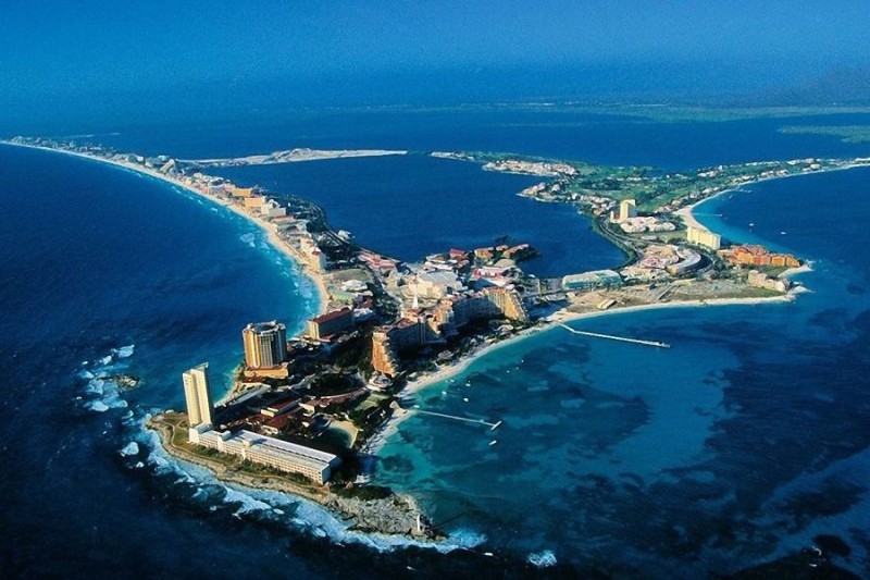 Alux Cancun
