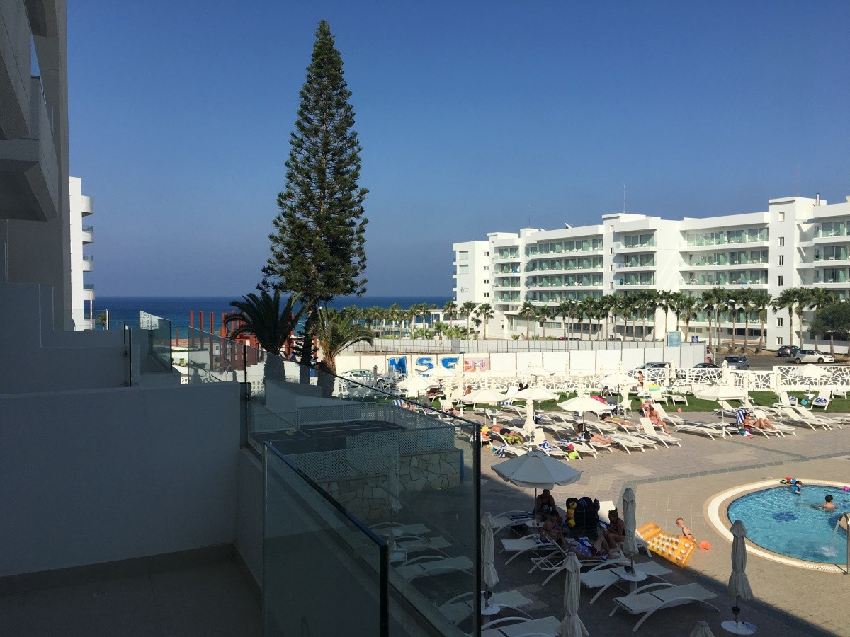 Hotel Odessa Beach Hotel, Cyprus Protaras - 536 € Invia