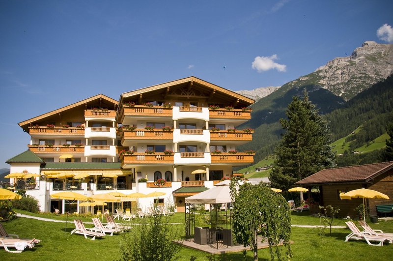 Hotel Der Stubaierhof - Neustift