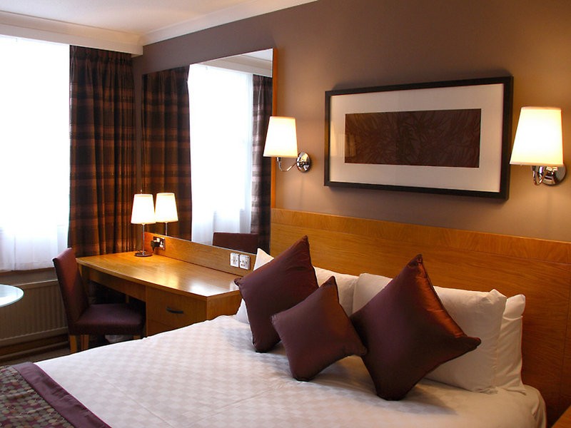 Hotel Thistle Express Luton - Londyn