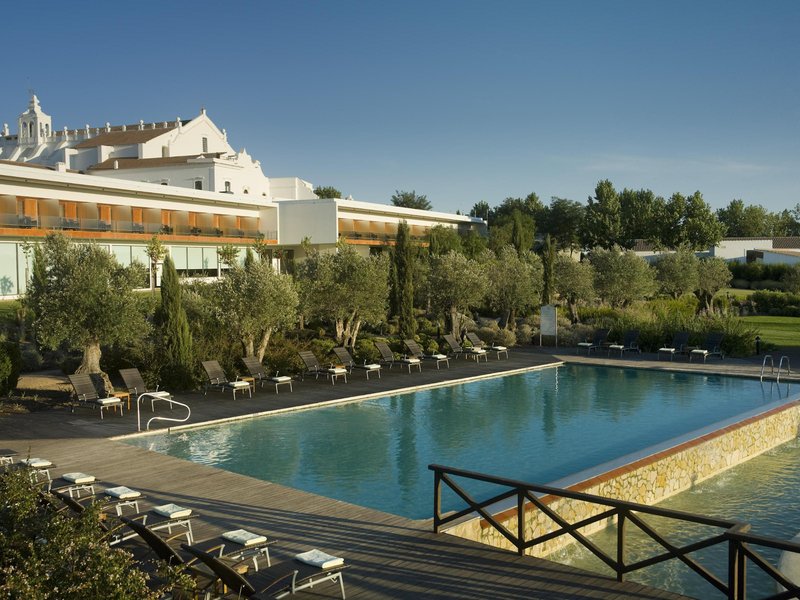 Hotel Convento do Espinheiro (Evora)