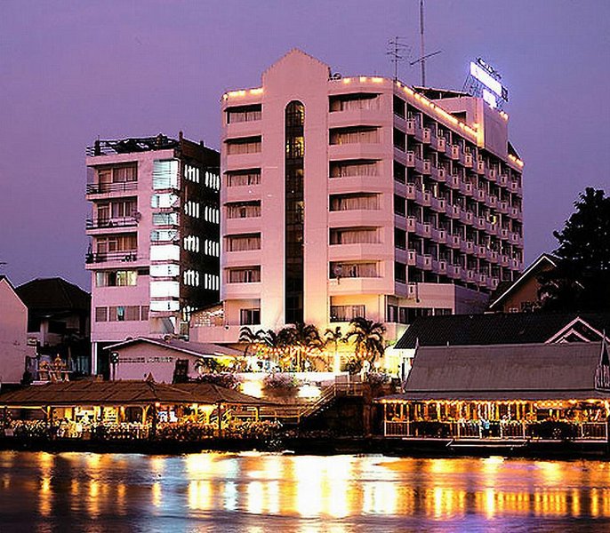 Hotel Ayothaya Riverside