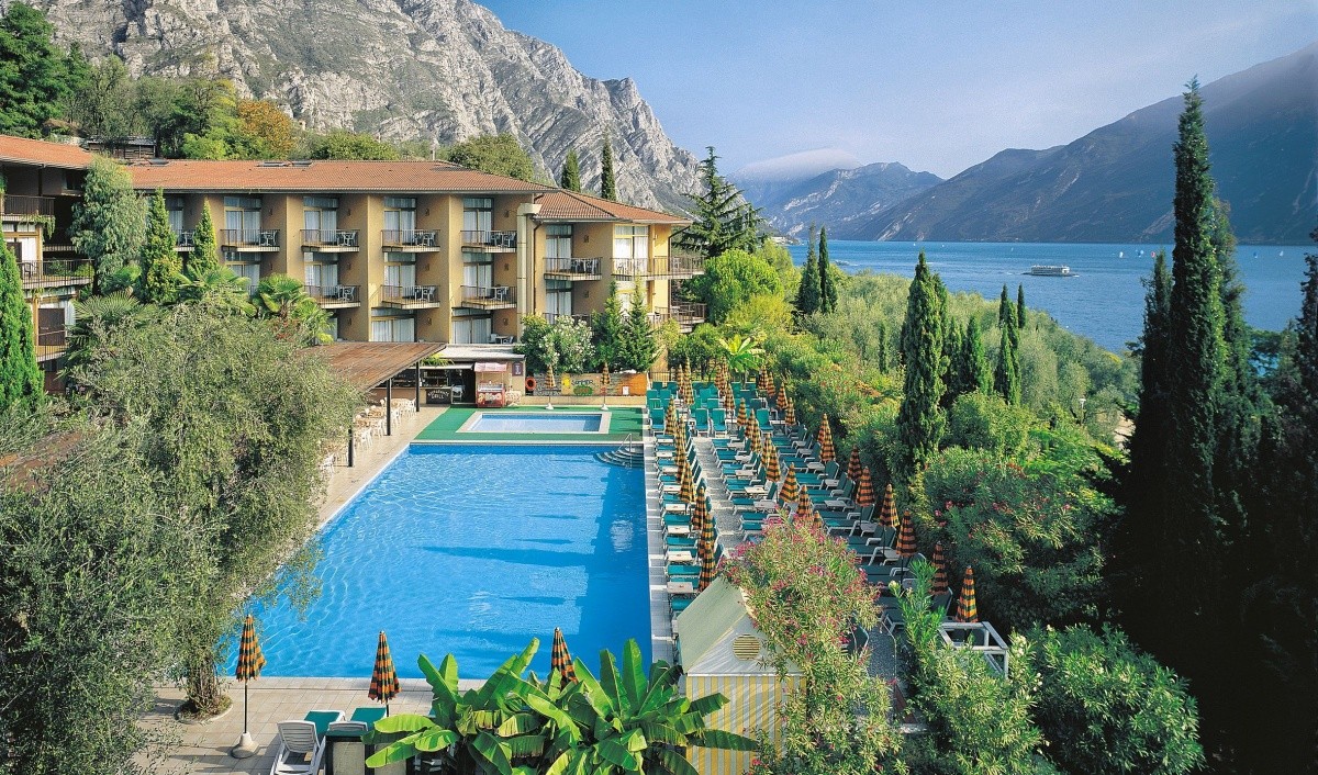Hotel Leonardo Da Vinci It lie Lago Di Garda 1 965 K Invia