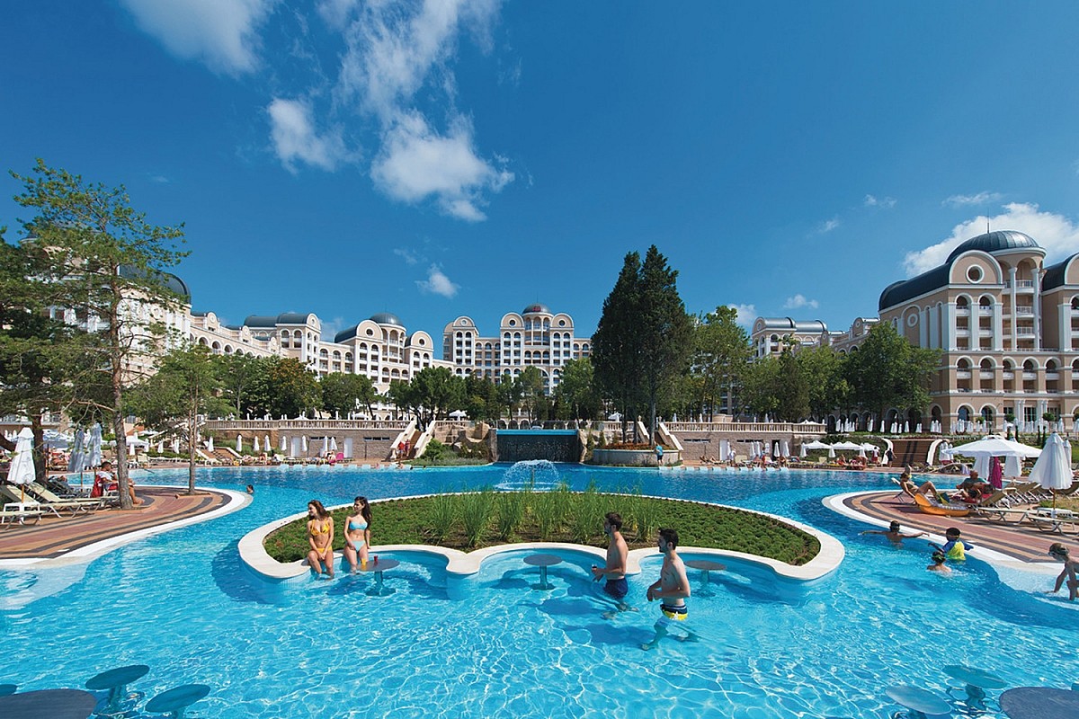 Dreams Sunny Beach Resort & Spa (ex. Riu Helios Paradise)