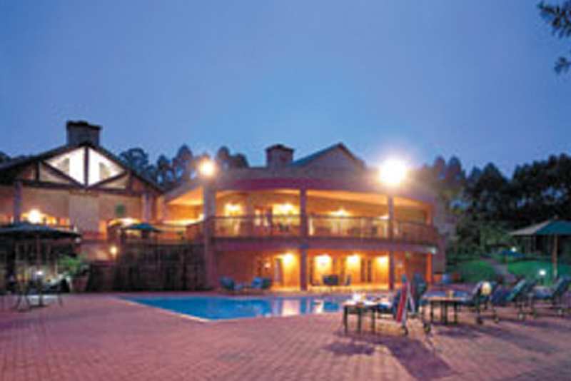 Hotel Greenway Woods Resort