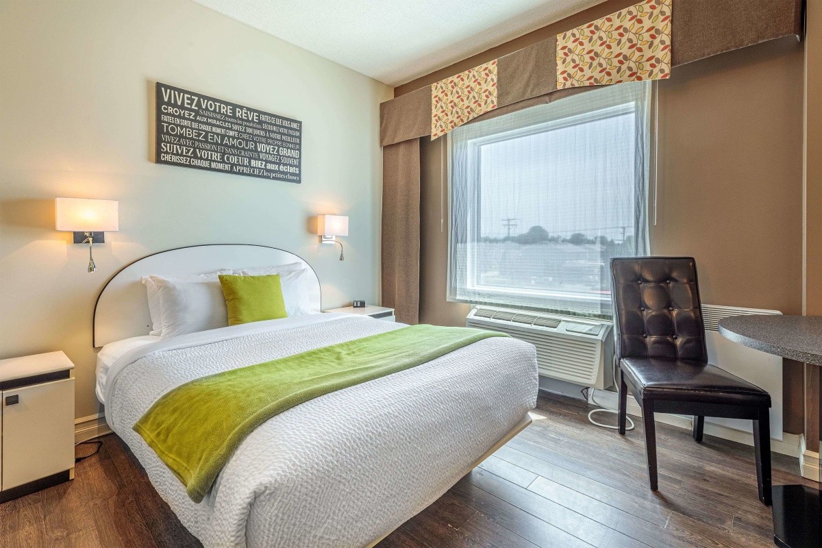 Hotel Days Inn - Berthierville