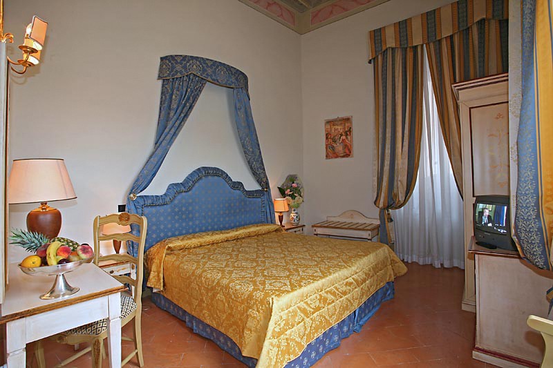 Hotel Adonis Carcassonne - La Barbacane - Languedoc - Roussillon