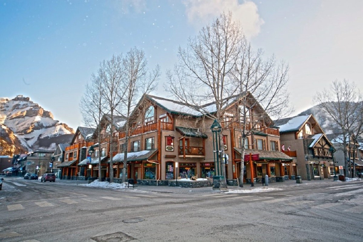 Hotel Brewster's Mountain Lodge