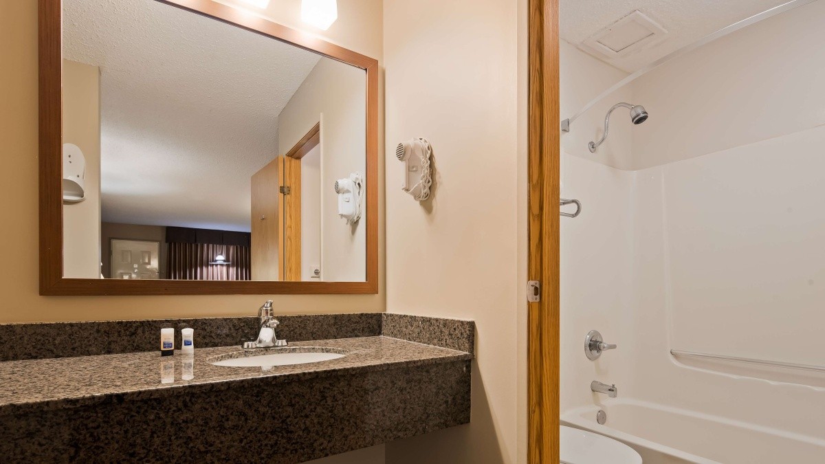 Hotel SureStay Plus Hotel By Best Western Salmon Arm
