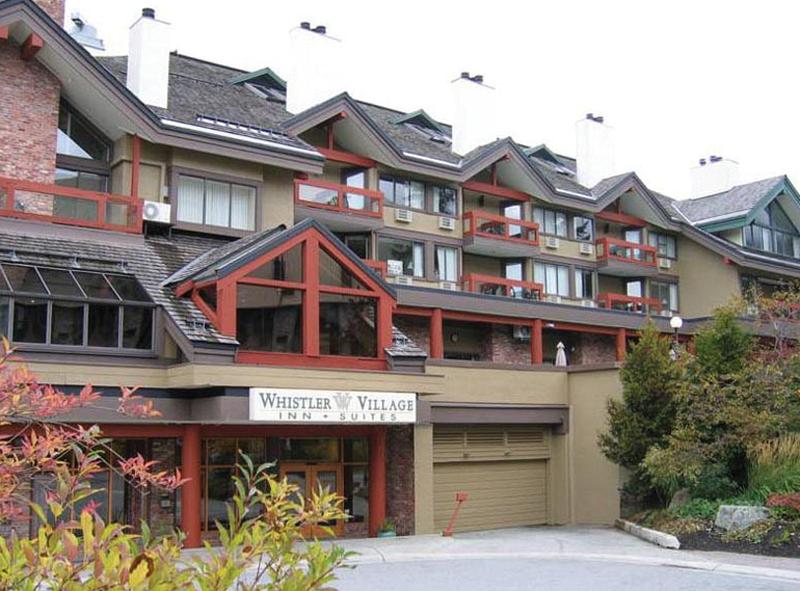 Hotel Whistler Village Inn & Suites