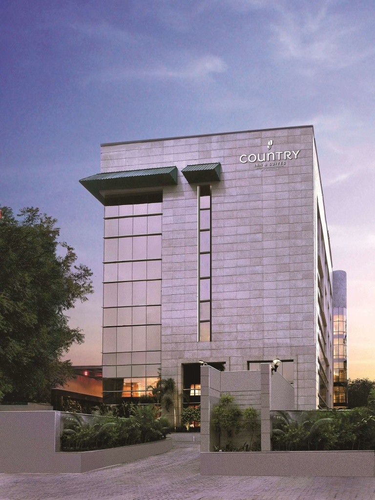 Hotel Country Inn & Suites by Radisson, Gurugram Sector 12