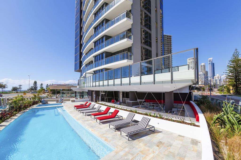 Hotel Rhapsody Resort