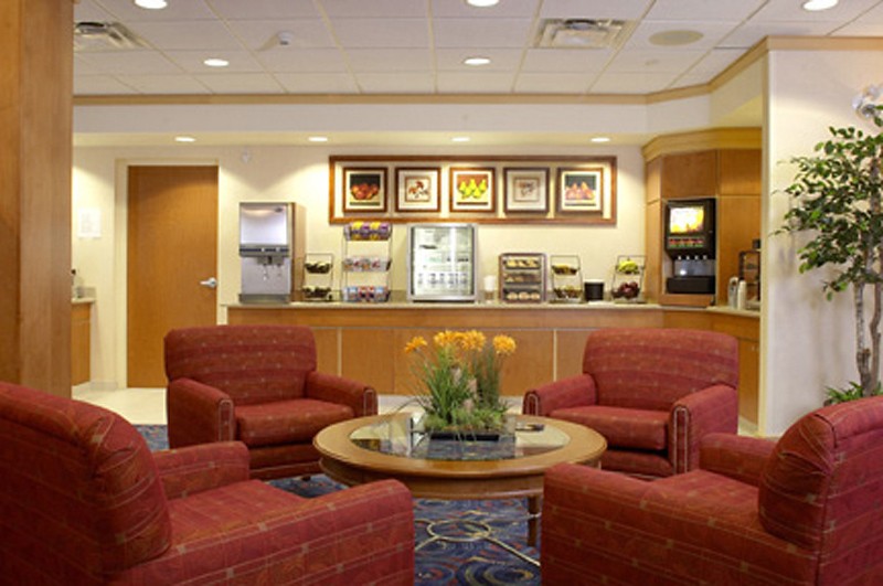 Hotel Fairfield Inn & Suites Brampton