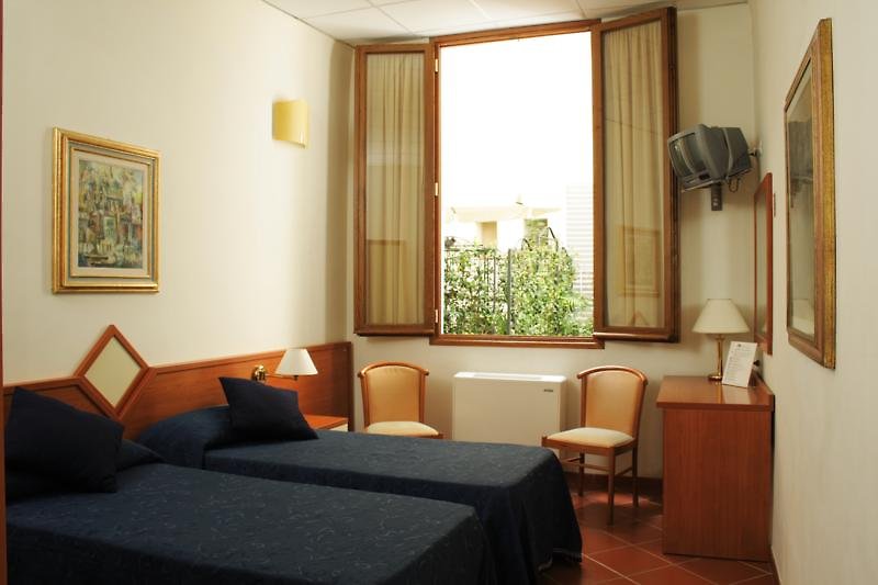 Hotel Maxim Axial - Florencja