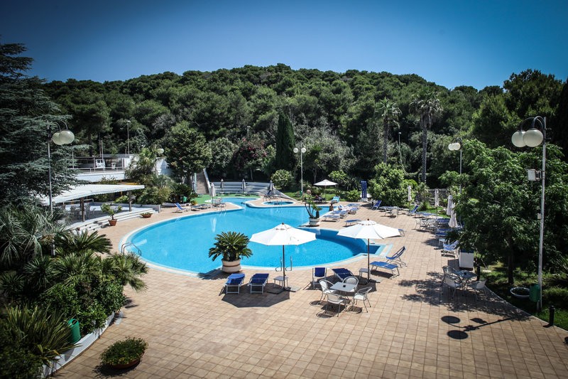 Hotel Santa Lucia (Santa Cesarea Terme)