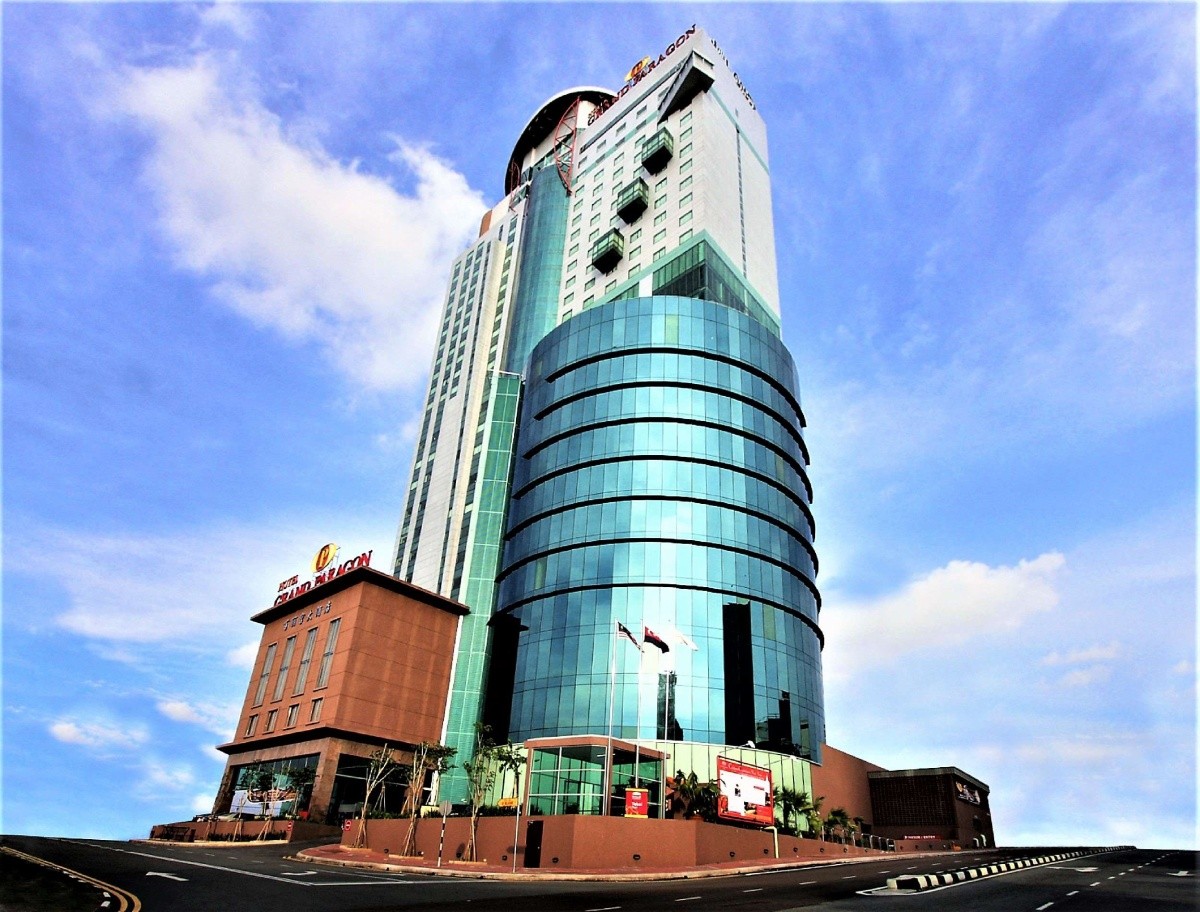 Hotel Grand Paragon