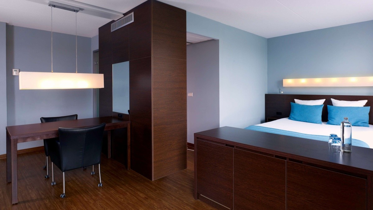 Amsterdam Park Plaza Hotel Airport www.invia.cz