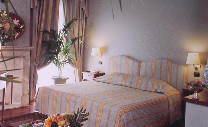 Hotel Ambasciatori Palace - Rzym