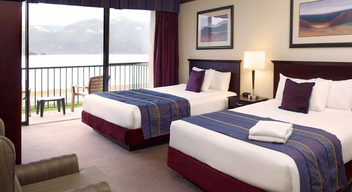 Hotel Harrison Hot Springs Resort