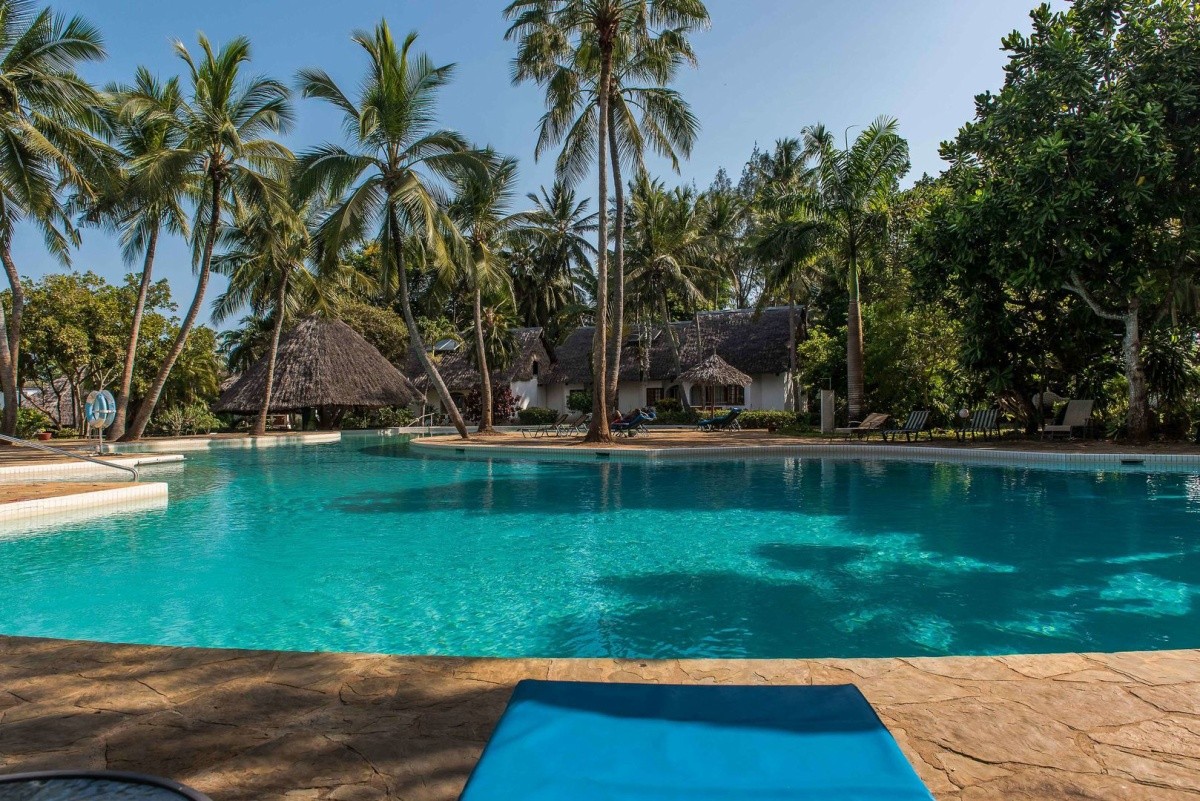 Hotel Diamonds Leisure Beach And Golf Resort Diani Beach Kenia Opinie Travelplanetpl