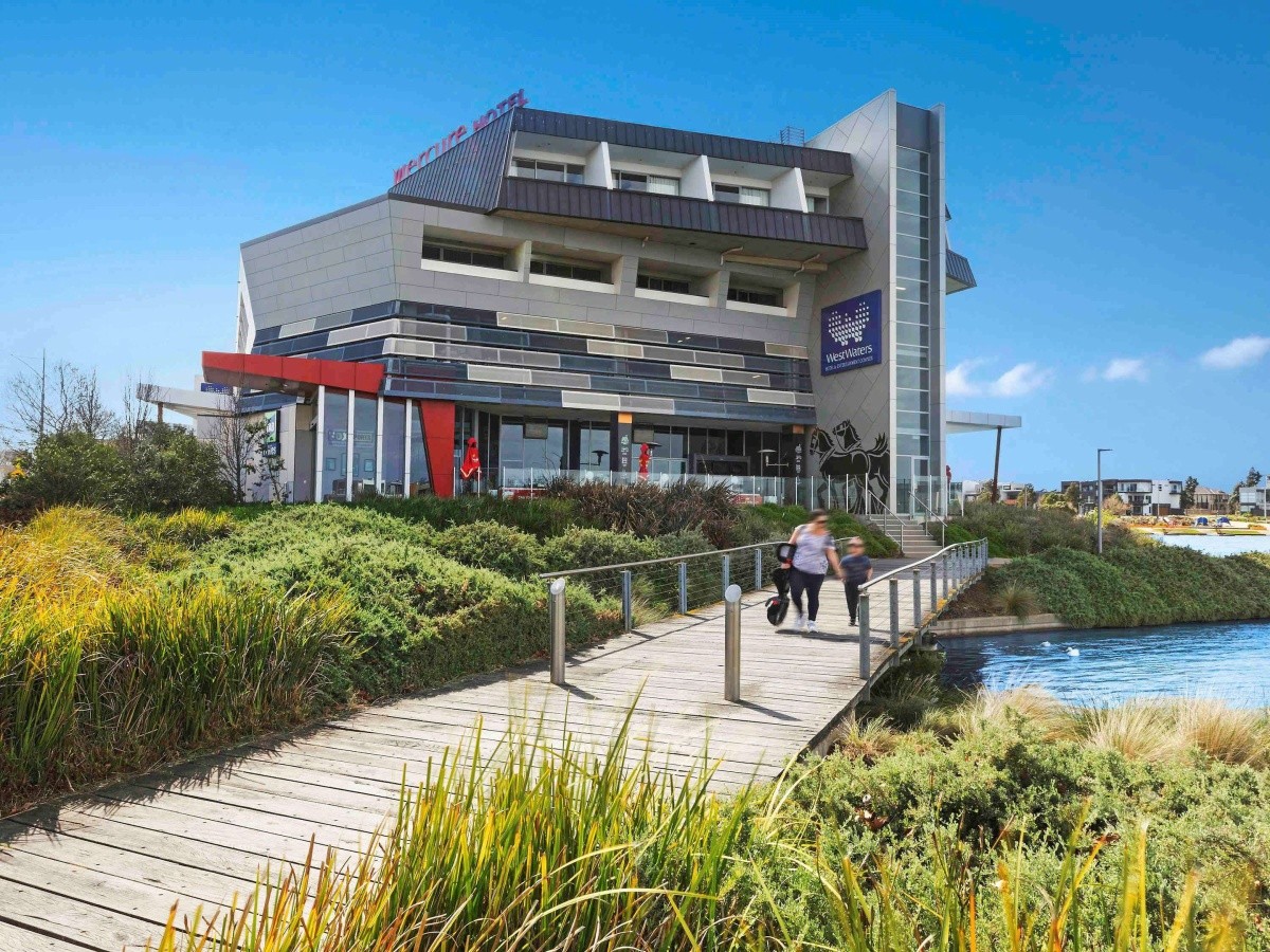 Hotel Mercure Melbourne Caroline Springs