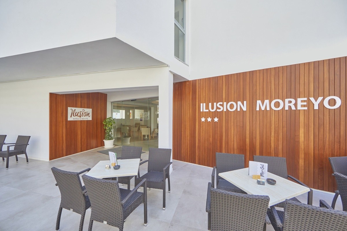 Moreyo Hotel Ilusion Moreyo, Španělsko Mallorca - 6 361 Kč Invia