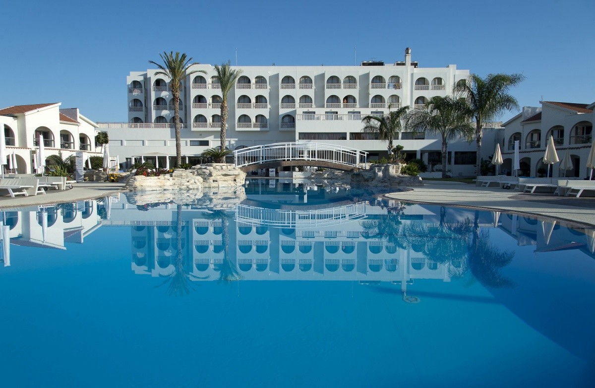 Radisson Beach Resort Larnaca (ex. Princess Beach)