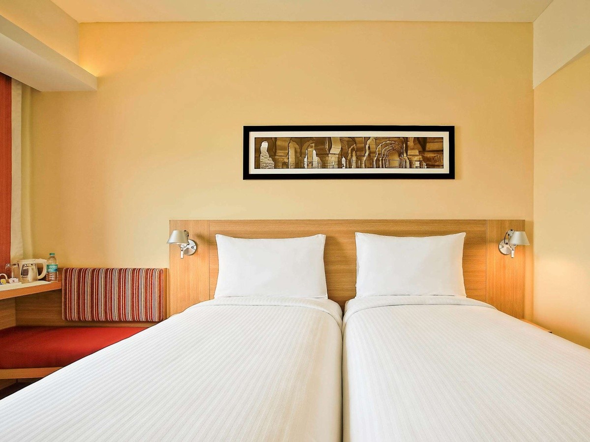 Hotel ibis Gurgaon Golf Course Road Hotel