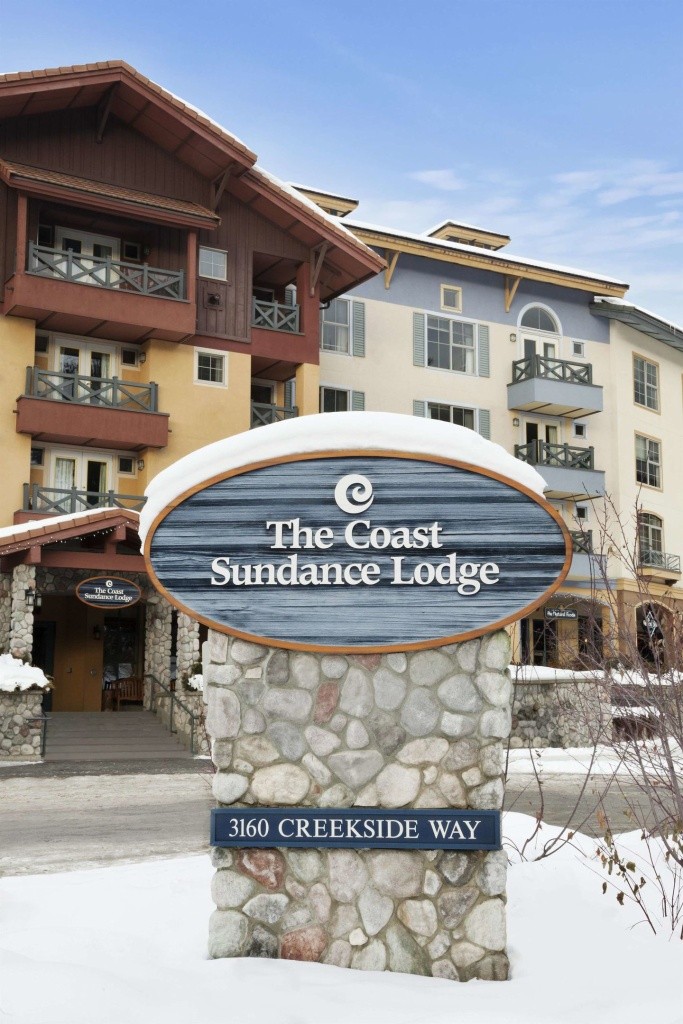 Hotel Coast Sundance Lodge