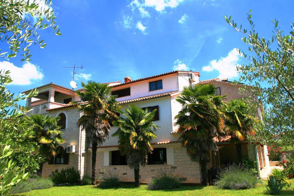 Hotel Appartements Korsa (Sveti Lovrec)