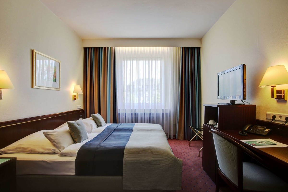 Hotel Trip Inn Hotel Esplanade, Nemecko Severné PorýnieVestfálsko 231 € Invia