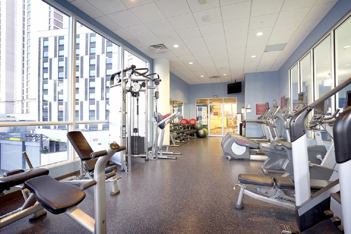 Hotel Four Points by Sheraton Niagara Falls Fallsview, Kanada - 9 308