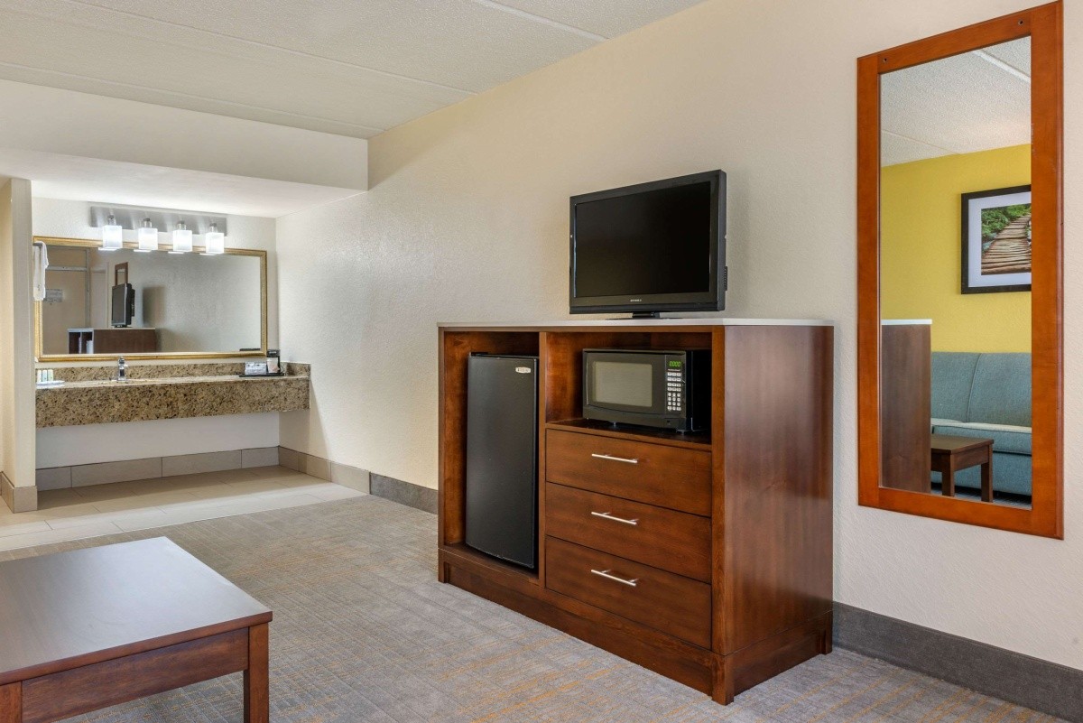 Hotel Quality Inn & Suites Riverfront, USA Florida Invia