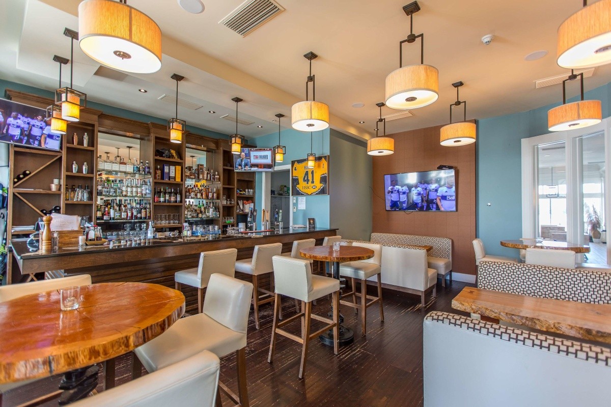 Hotel Prestige Oceanfront Resort Sooke