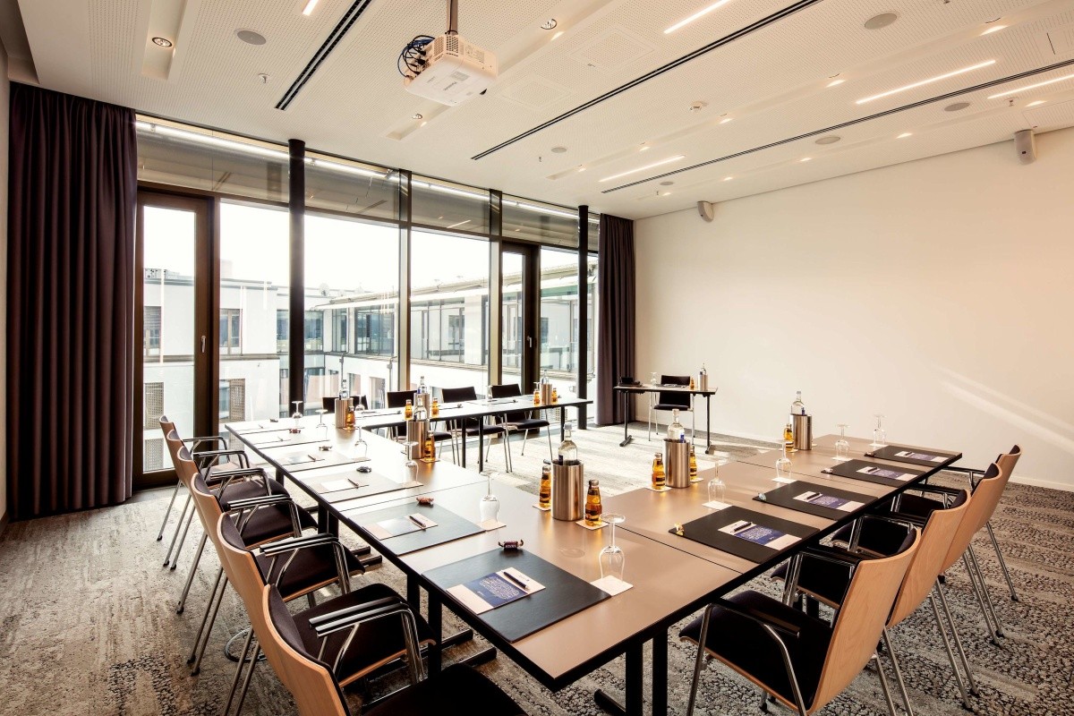 Hotel Radisson Blu Hotel Mannheim (Mannheim), Nemecko Hesensko - 421