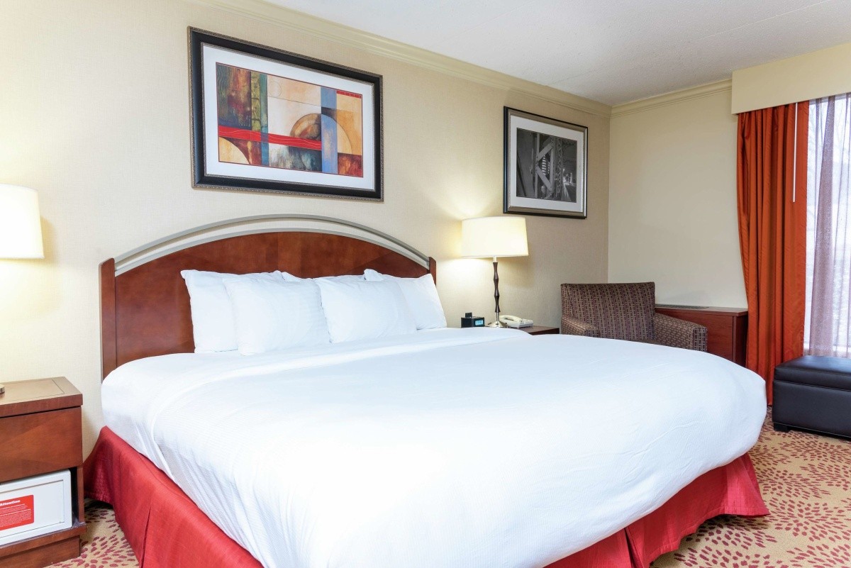 Hotel DoubleTree by Hilton Grand Rapids Airport, USA Invia