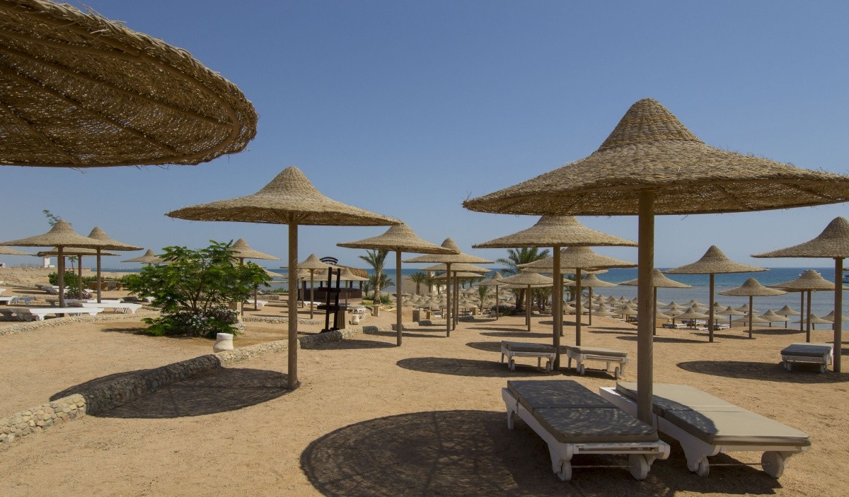 El karma aqua beach resort 4 египет. Отель Нубия Аква Хургада. Нубия Бич Египет. Nubia Aqua Beach Resort Эль-Гуна. Эль карма Бич Резорт Хургада.