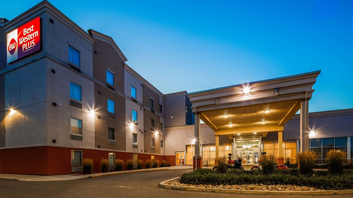 Hotel Best Western Plus Bowmanville