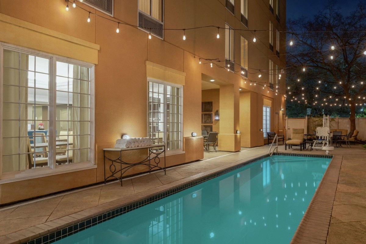 Hotel Hampton Inn New Orleans-St. Charles Ave./Garden District, USA - Invia