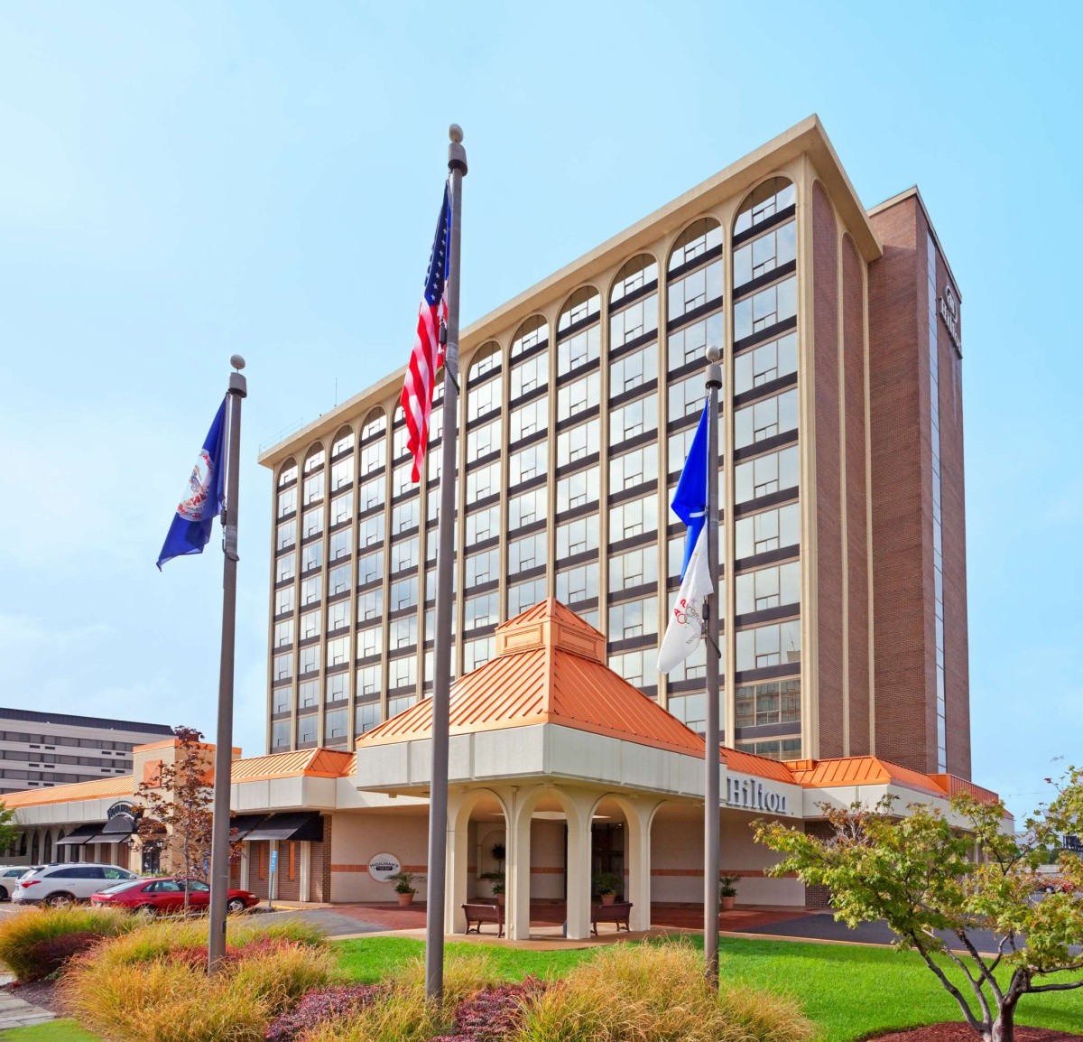 Hilton Springfeild Il Hotel Hilton Springfield, USA - 23 155 Kč Invia