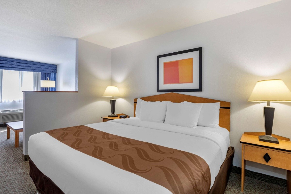 Quality Inn & Suites Denver Airport - Gateway Park www.invia.cz