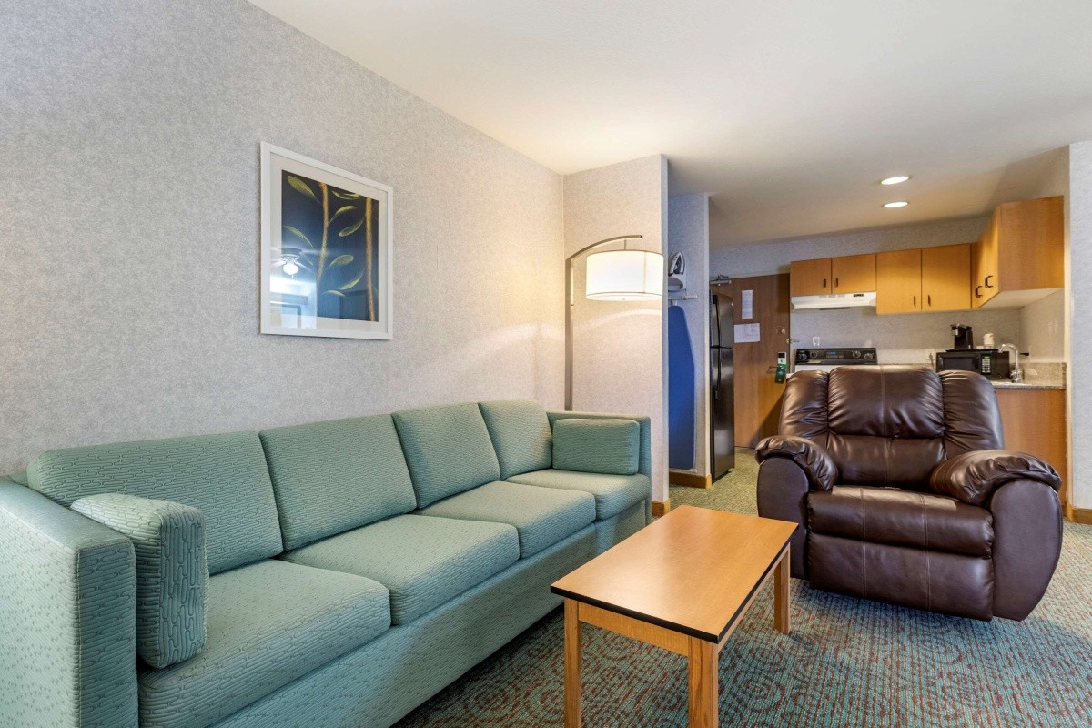 Quality Inn & Suites Denver Airport - Gateway Park www.invia.cz