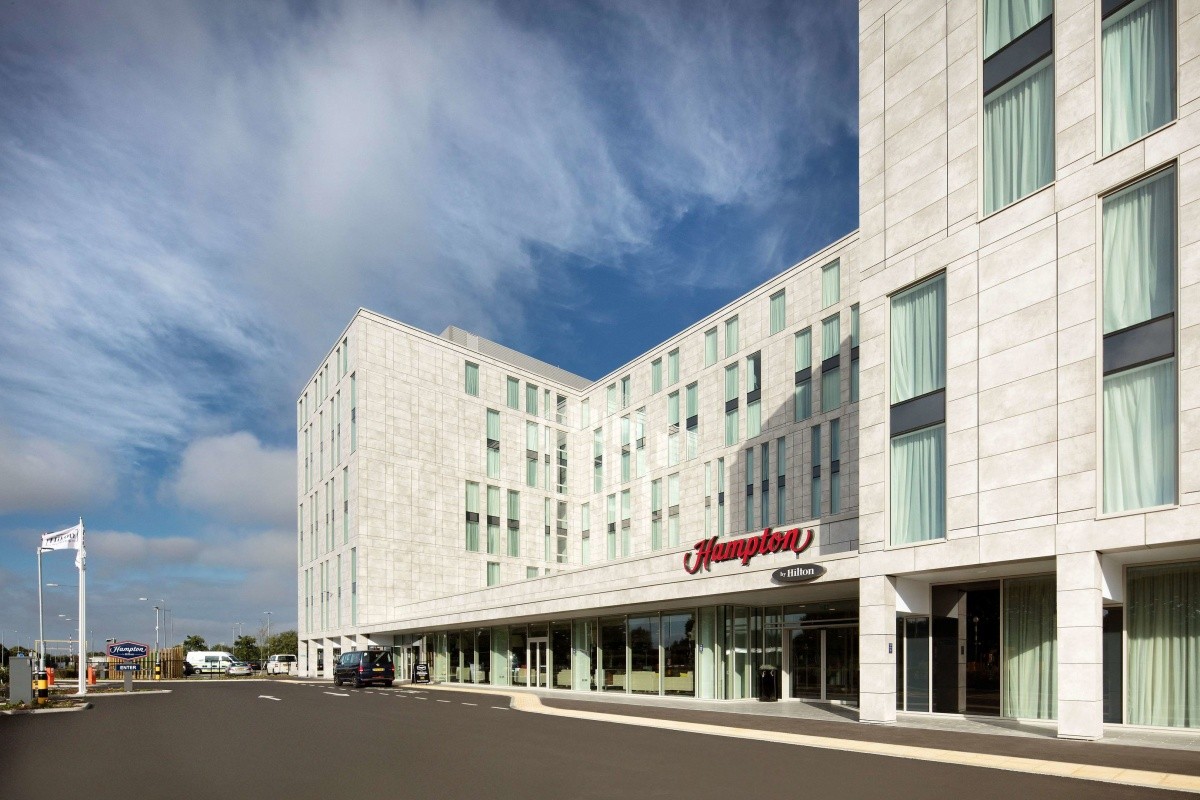 Hotel Hampton by Hilton London Stansted Airport