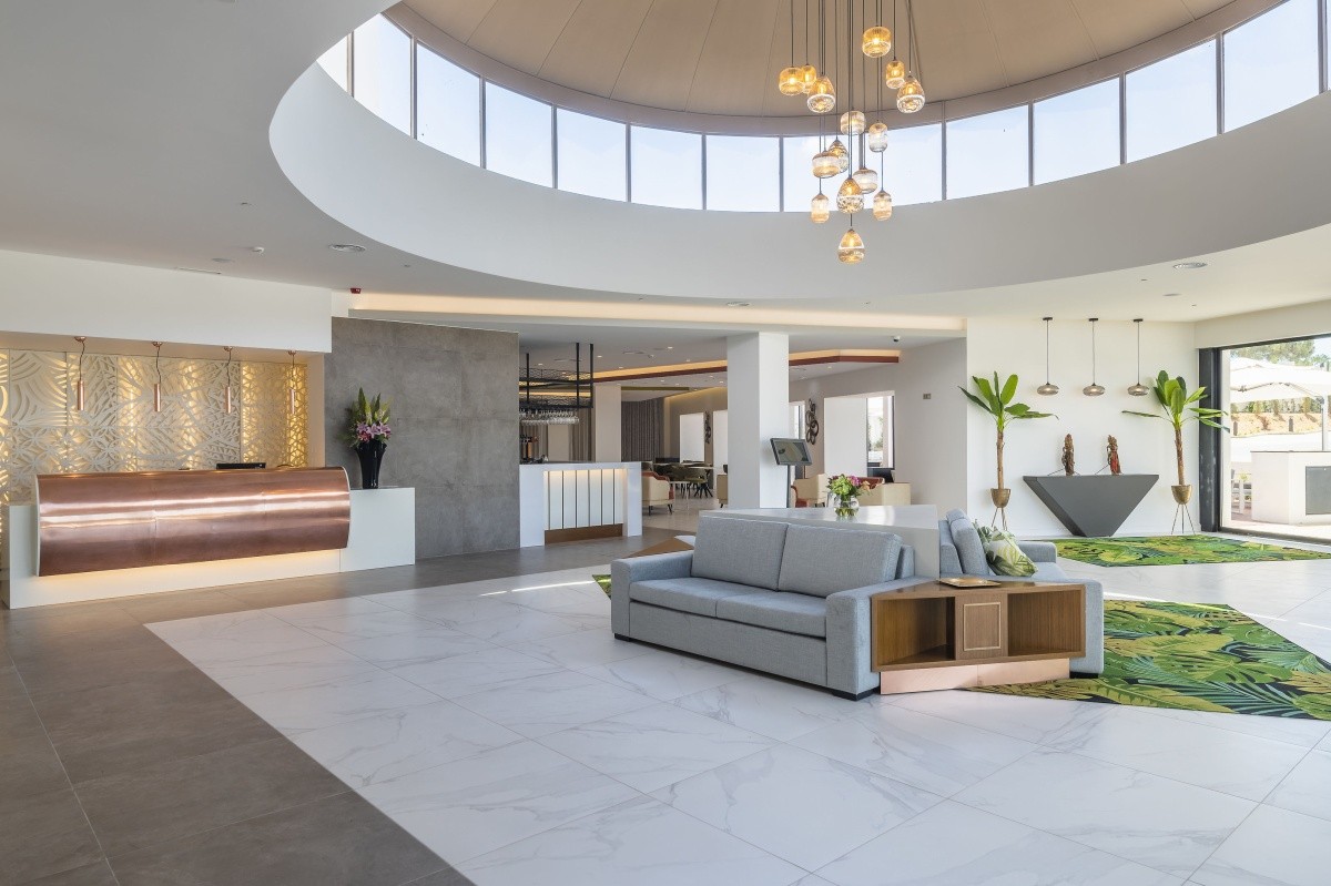 regency salgados hotel & spa
