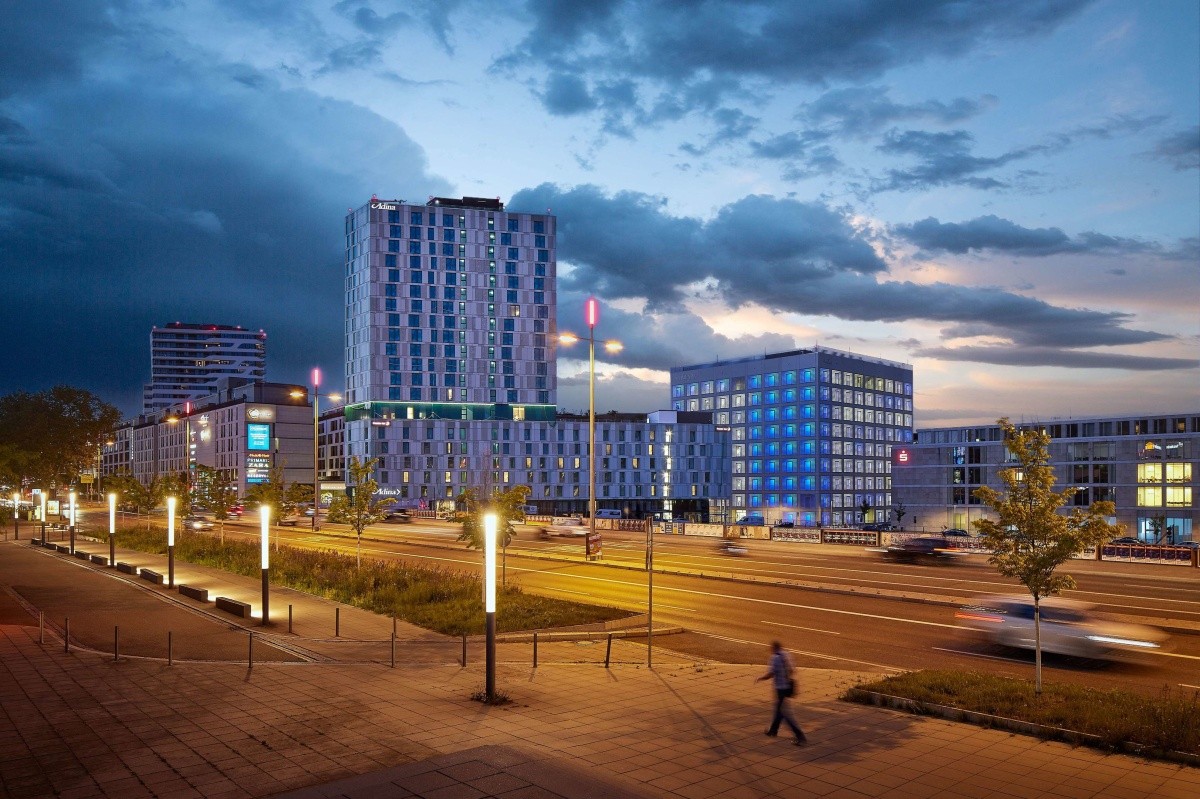 Hotel Adina Apartment Hotel Stuttgart - Stuttgart