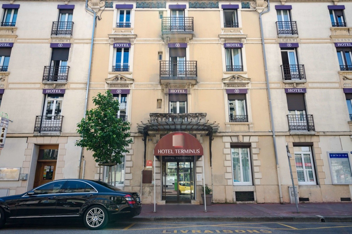 Hotel Qualys Terminus