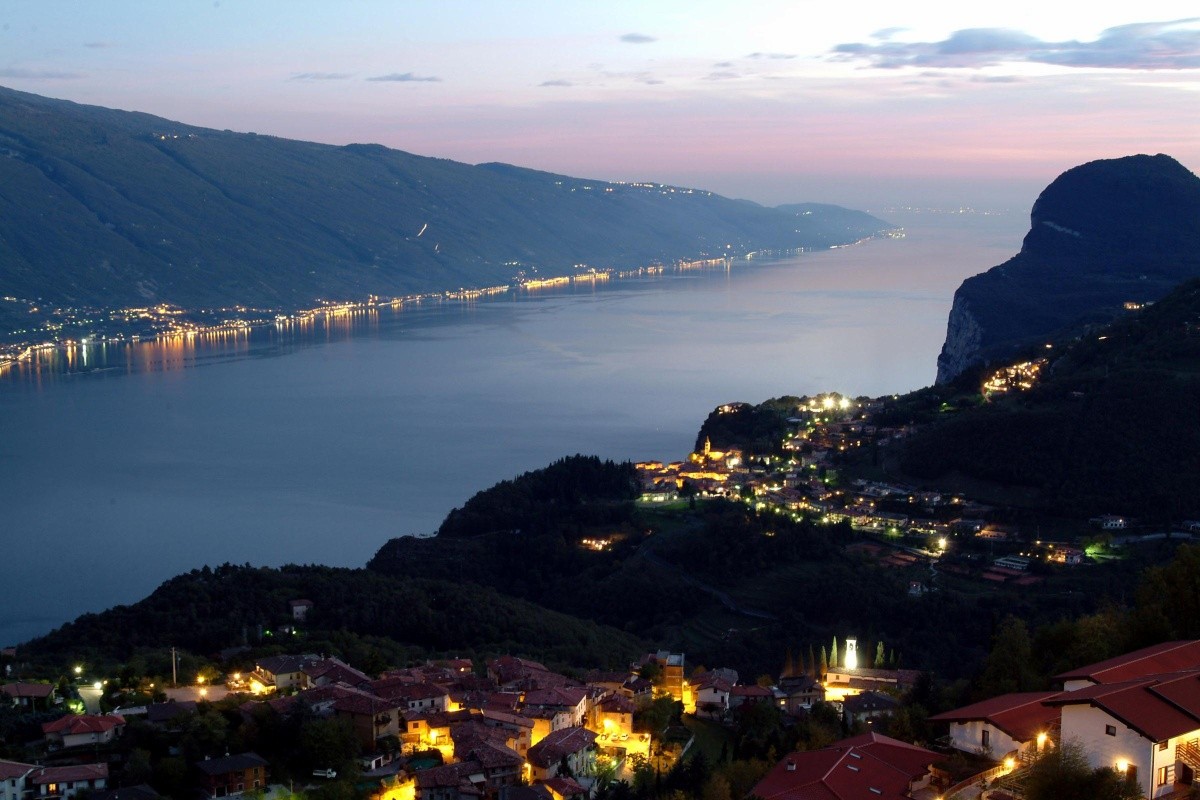 Hotel Piccola Italia Resort (Tremosine), Itálie Lago di Garda Invia