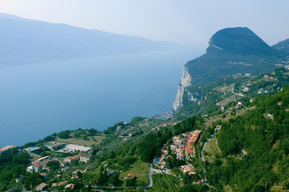 Hotel Piccola Italia Resort (Tremosine), Itálie Lago di Garda Invia
