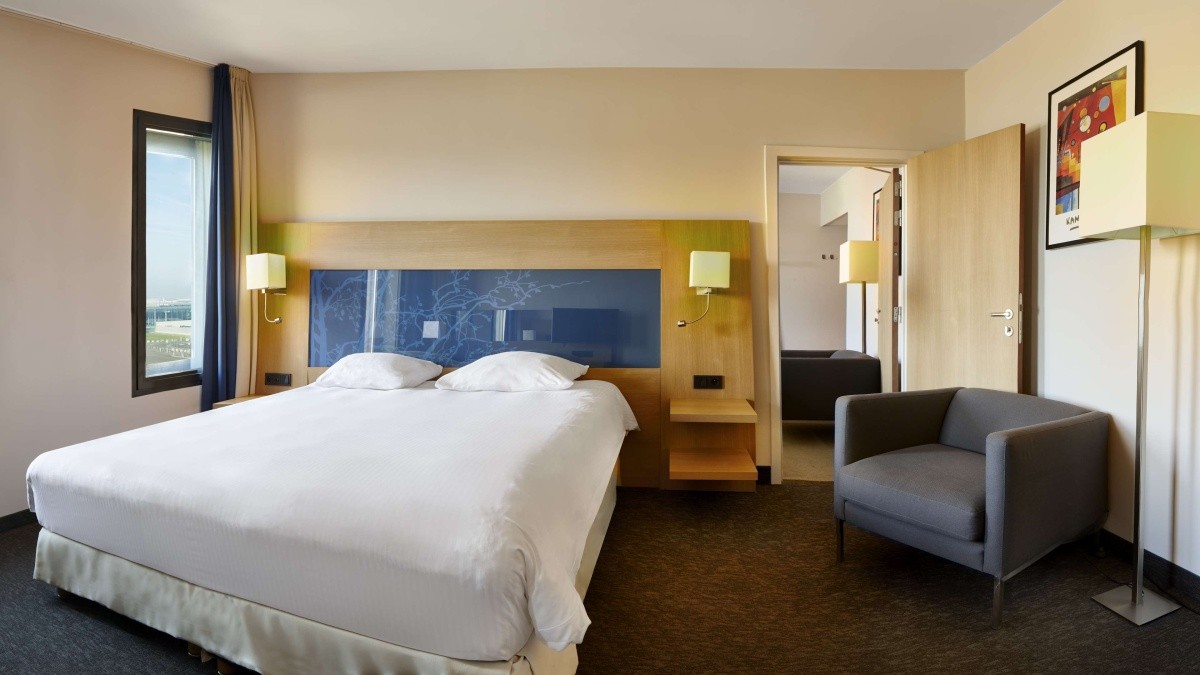 Park Inn Radisson Liege Airport www.invia.cz