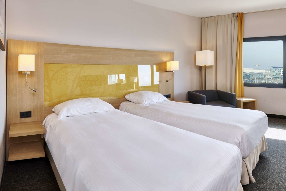 Park Inn By Radisson Liège Airport www.invia.cz